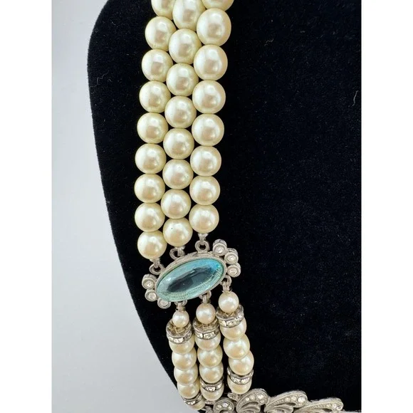 VTG 1928 Faux Pearl 3 Strand Choker Necklace Blue Clear Stones LRG Pendant - Picture 2 of 14